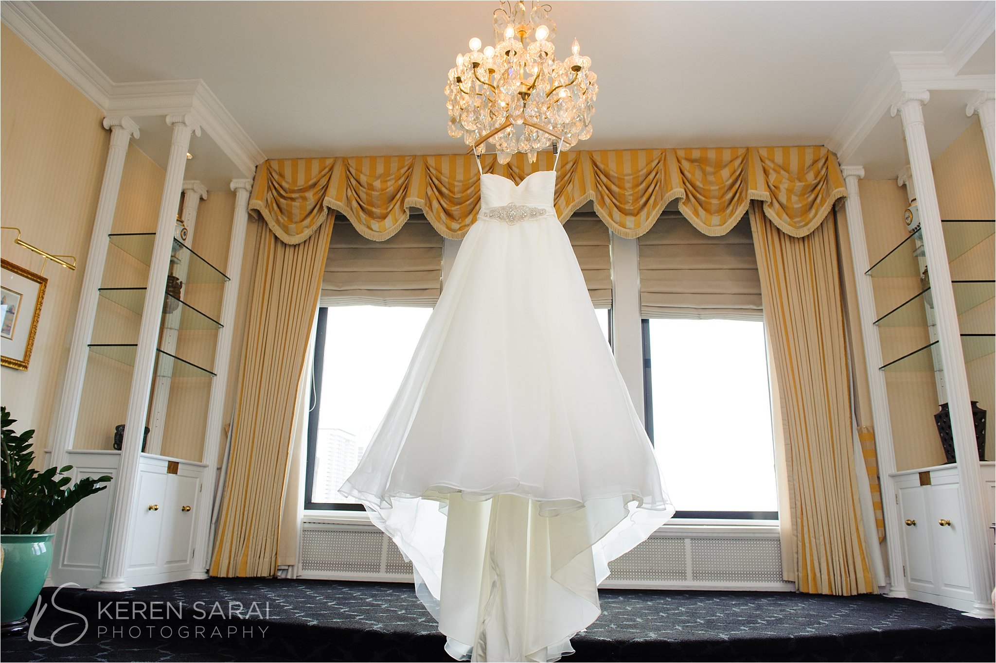 The Drake Hotel_Chicago_Wedding_Photography_0076.jpg
