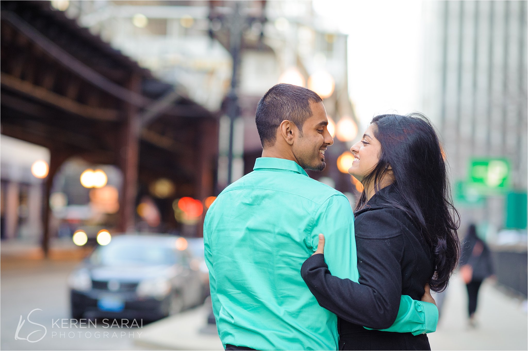 Downtown-Chicago-Engagement-Session_001.jpg
