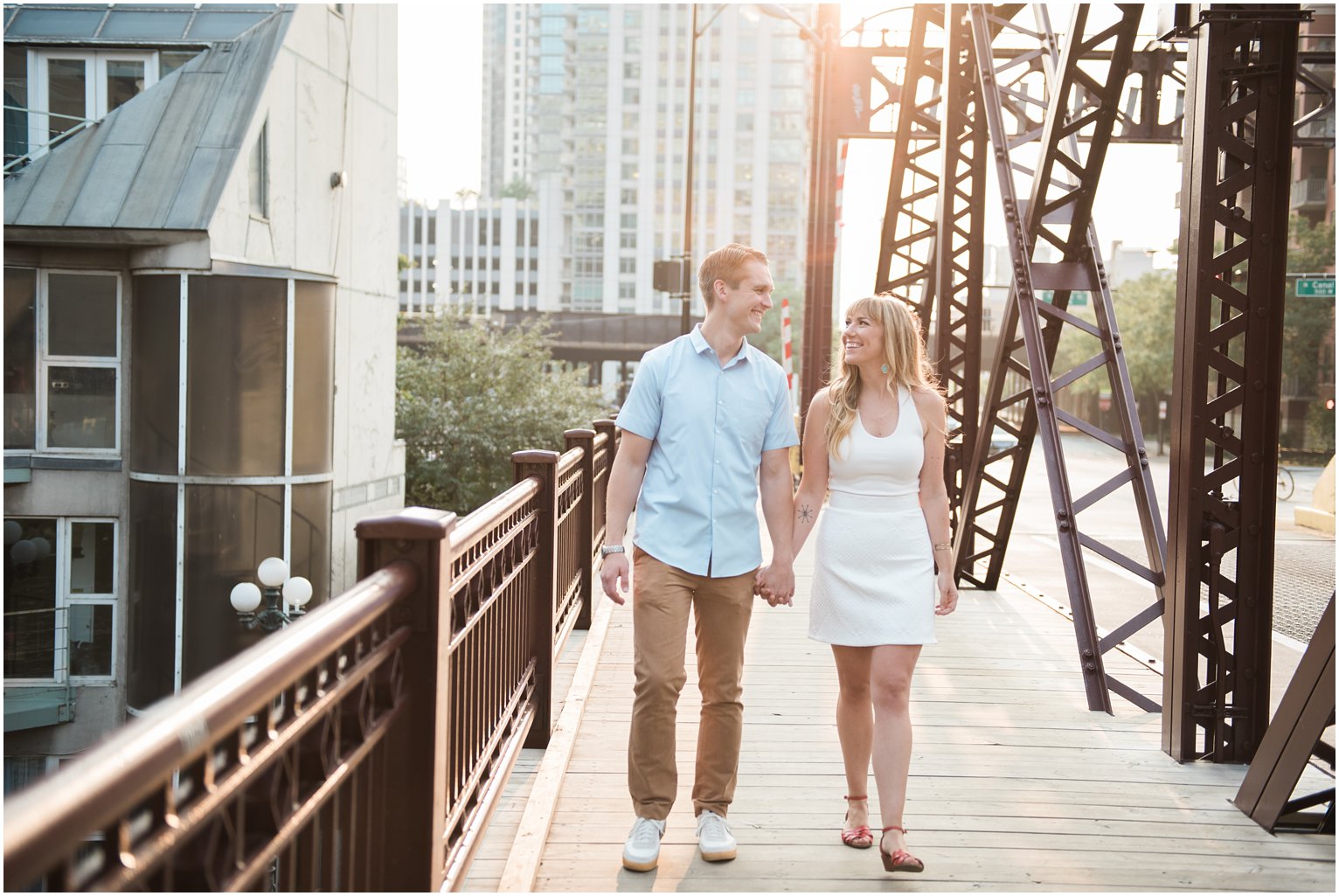Downtown Chicago Engagement Photos _0220.jpg