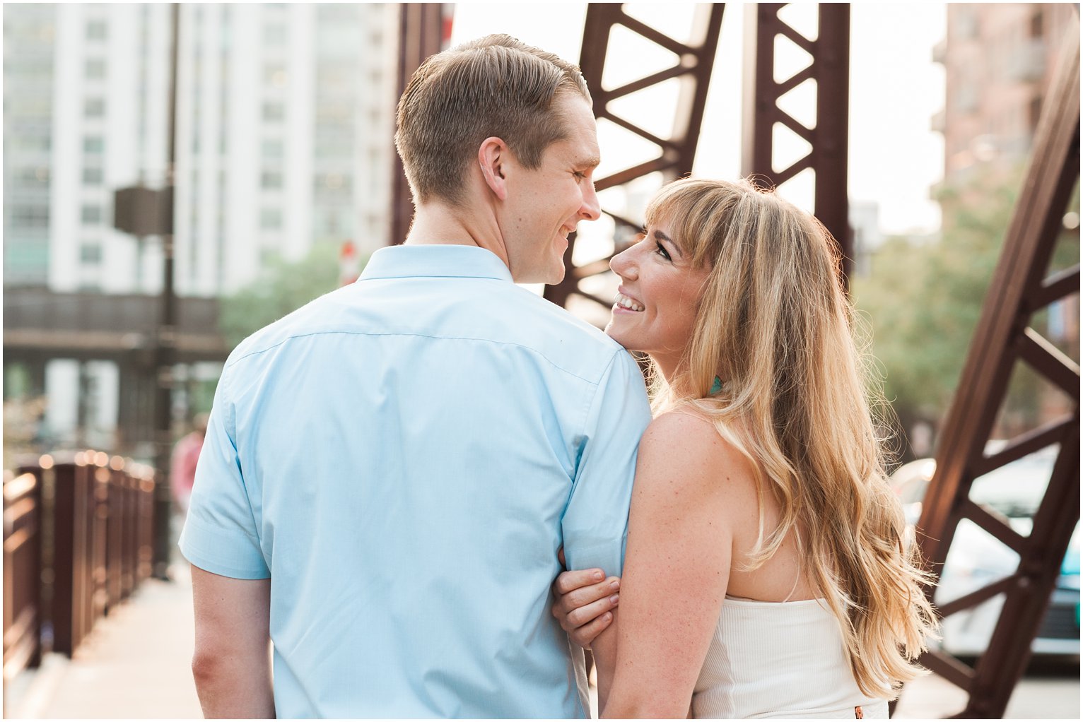 Downtown Chicago Engagement Photos_0224.jpg